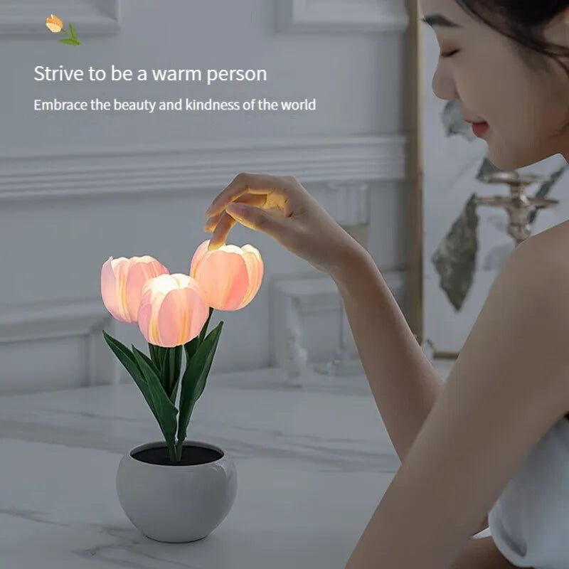 Enchanted Tulip - Illuminated Night Light